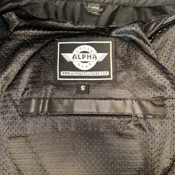 Alpha cycle gear motorcycle jacket - Picture 4 of 10